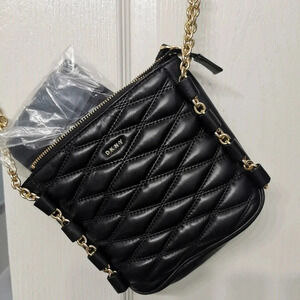 DKNY LARA Black 100% Geniune Leather Crossbody Bag  Small Quilted Purse